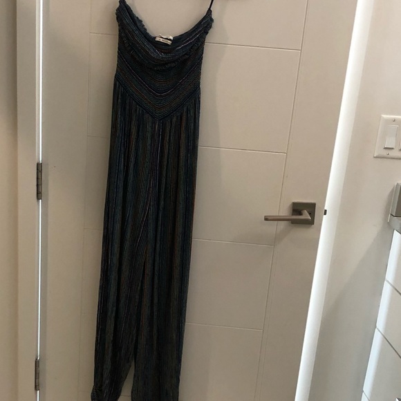 Jumpsuit - Picture 3 of 4